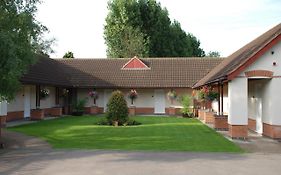 Broadlawns Guest House